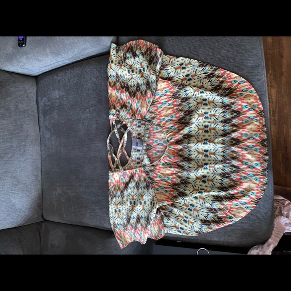 Tiff Brand, Like new - Picture 4 of 4